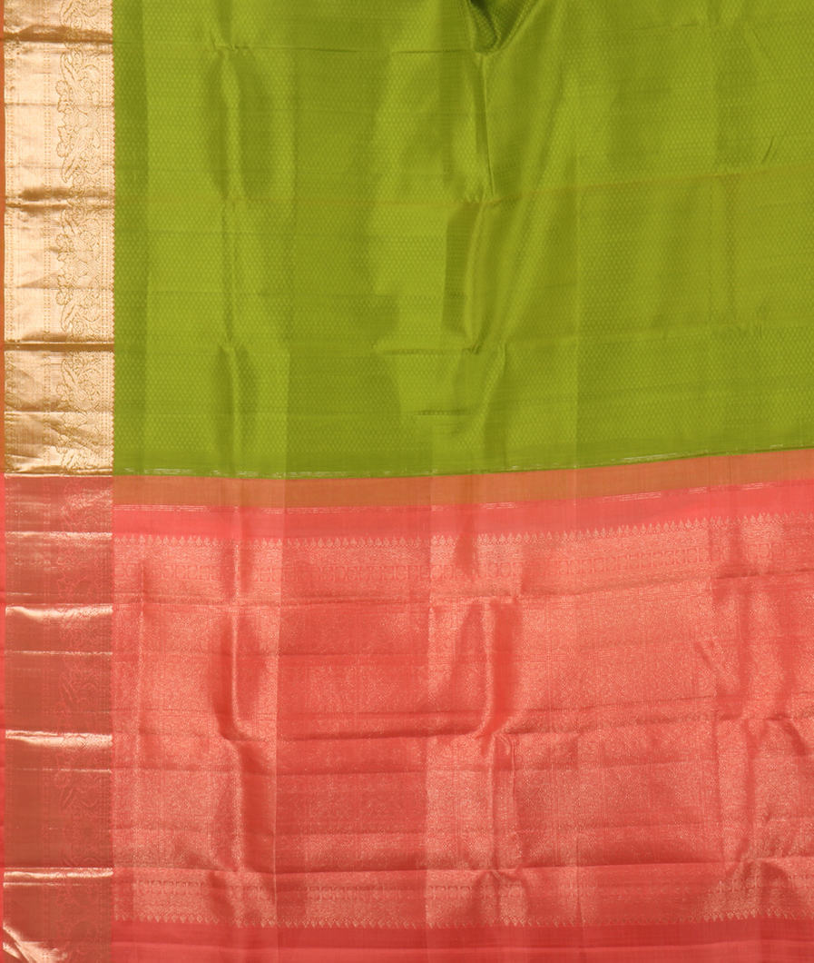Green Handwoven Kanjivaram Silk Saree T3420714