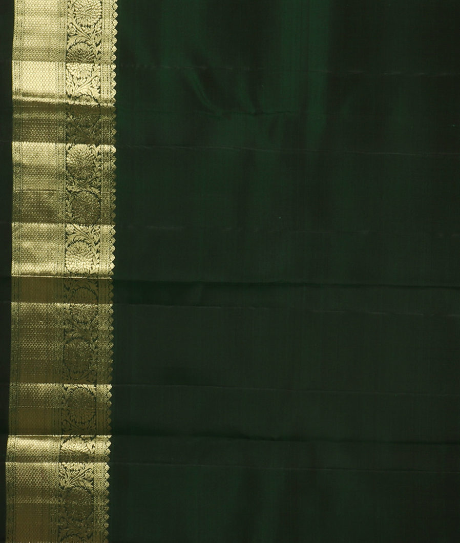 Green Handwoven Kanjivaram Silk Saree T3702773