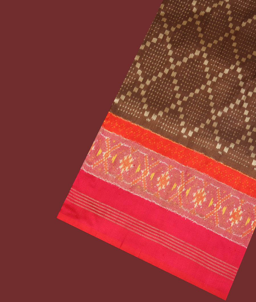Brown Ikat Silk Saree T425449-image