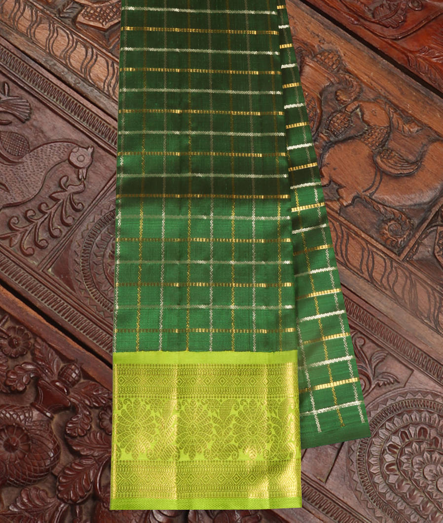 Green Handwoven Kanjivaram Silk Pavadai T378940-image