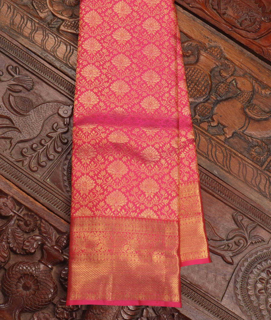 Magenta Handwoven Kanjivaram Silk Saree T305672-image