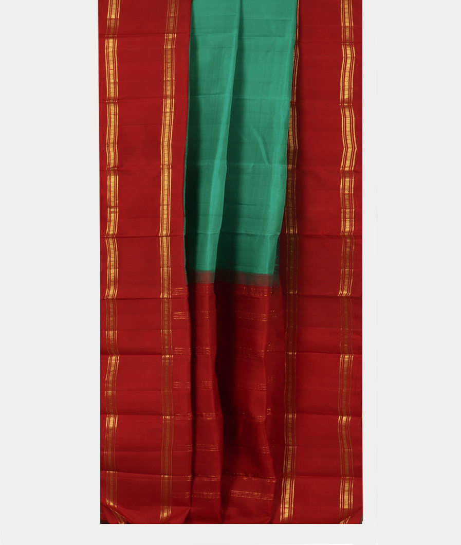 Green Handwoven Kanjivaram Silk Saree T4042402