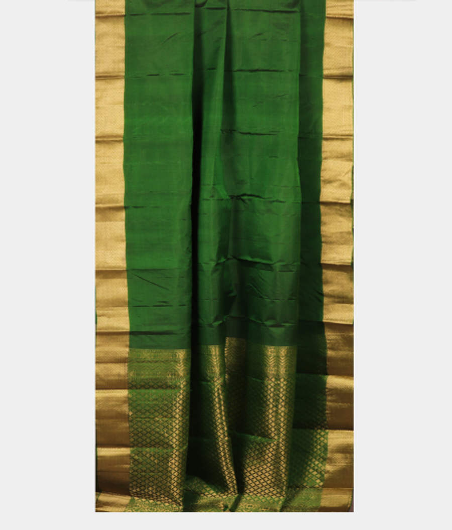 Green Soft Silk Saree T4257292