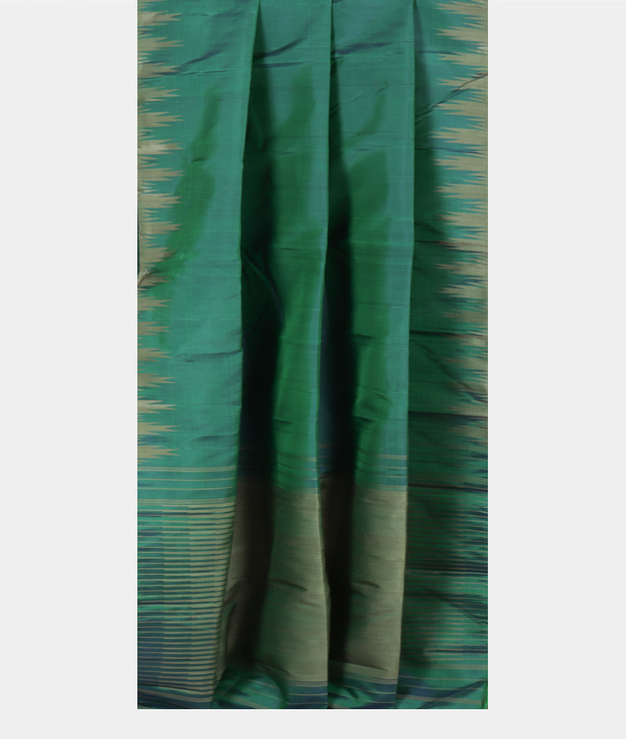 Peacock Green Handwoven Kanjivaram Silk Saree T4219162