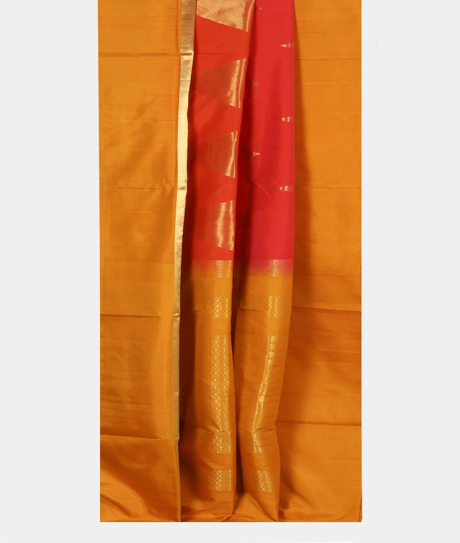 Red And Magenta Soft Silk Saree T2429762