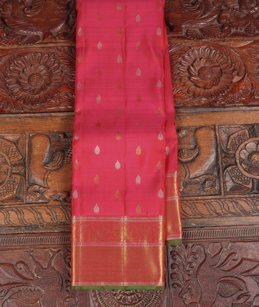 Magenta Handwoven Kanjivaram Silk Saree T369903-image