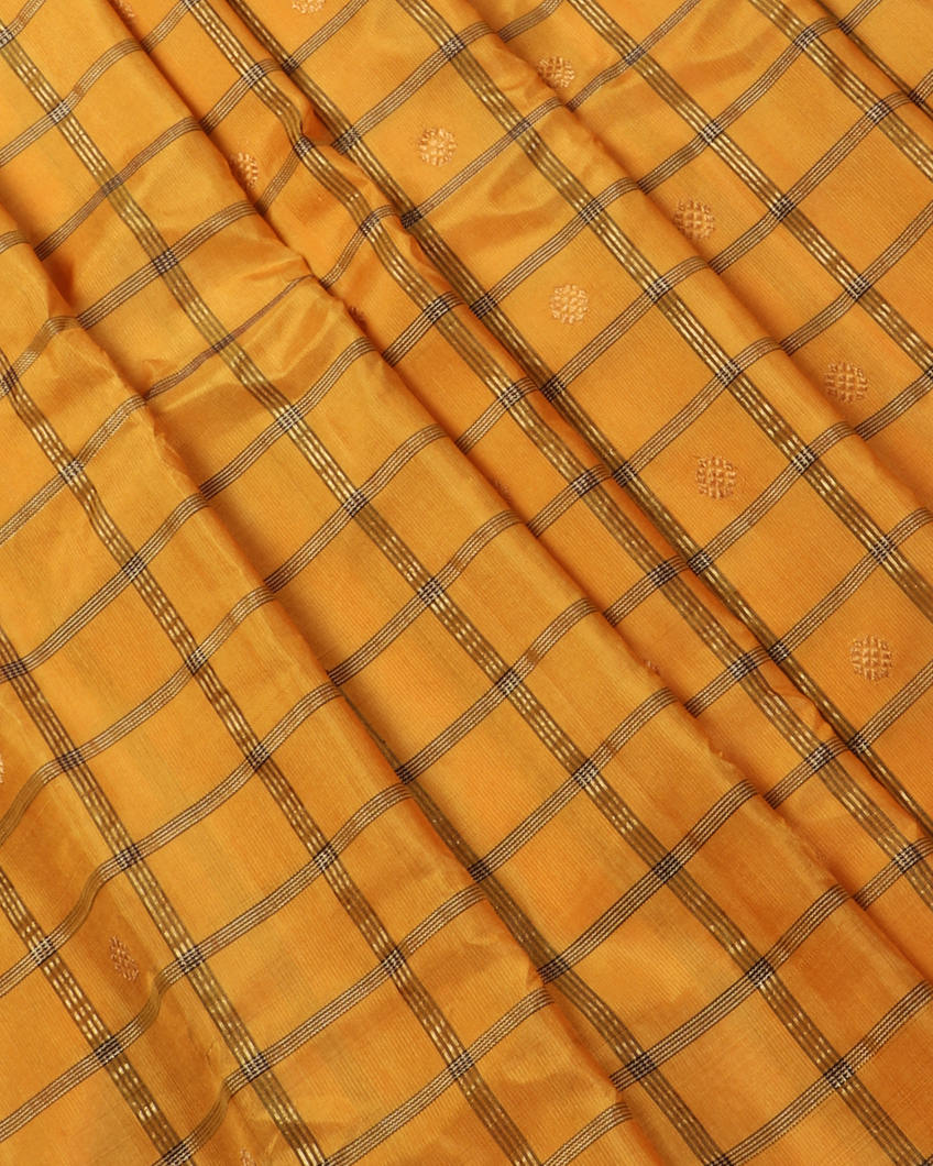 Yellow Gadwal Silk Saree T4192874