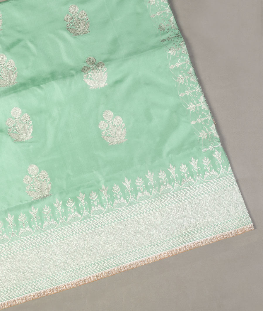 Green Banaras Silk Saree T427343-image