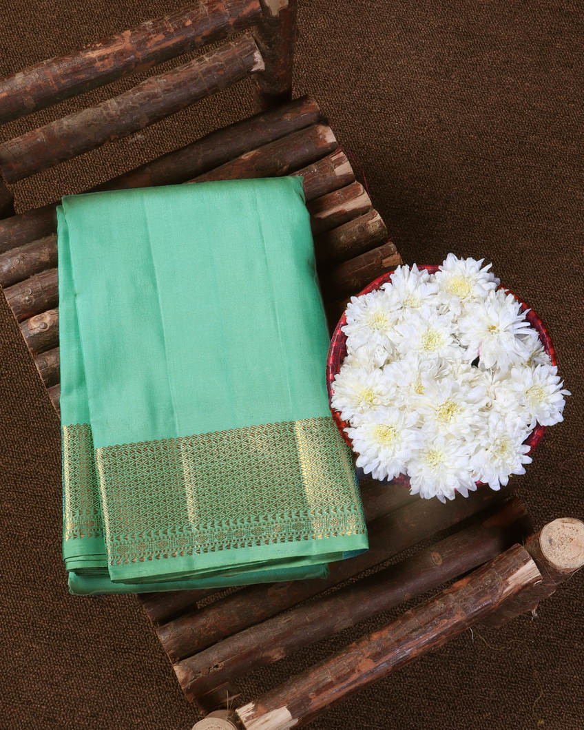 Bluish Green Handwoven Kanjivaram Silk Saree T429120-image