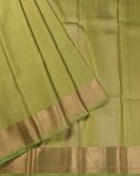 Green Handwoven Kanjivaram Silk Saree T4216512