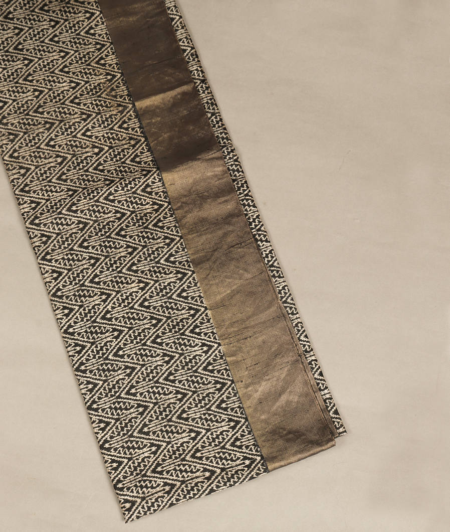 Black Tussar Printed Saree T427983-image