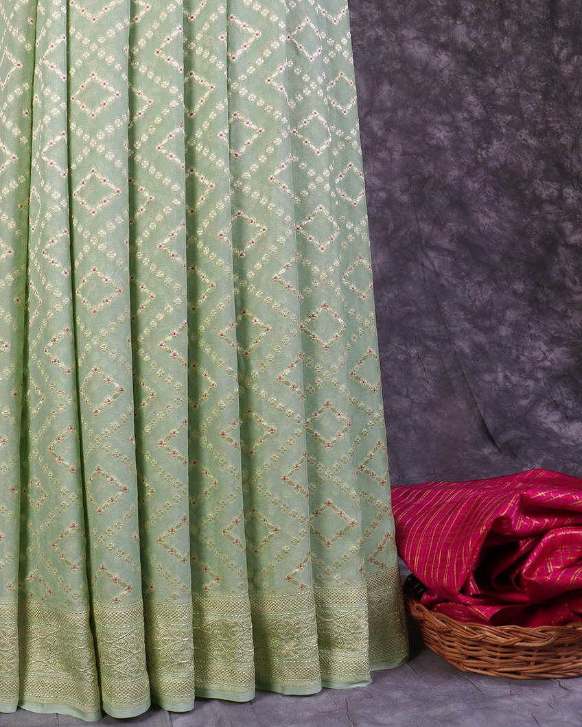 Green Banaras Georgette Silk Saree T4291763