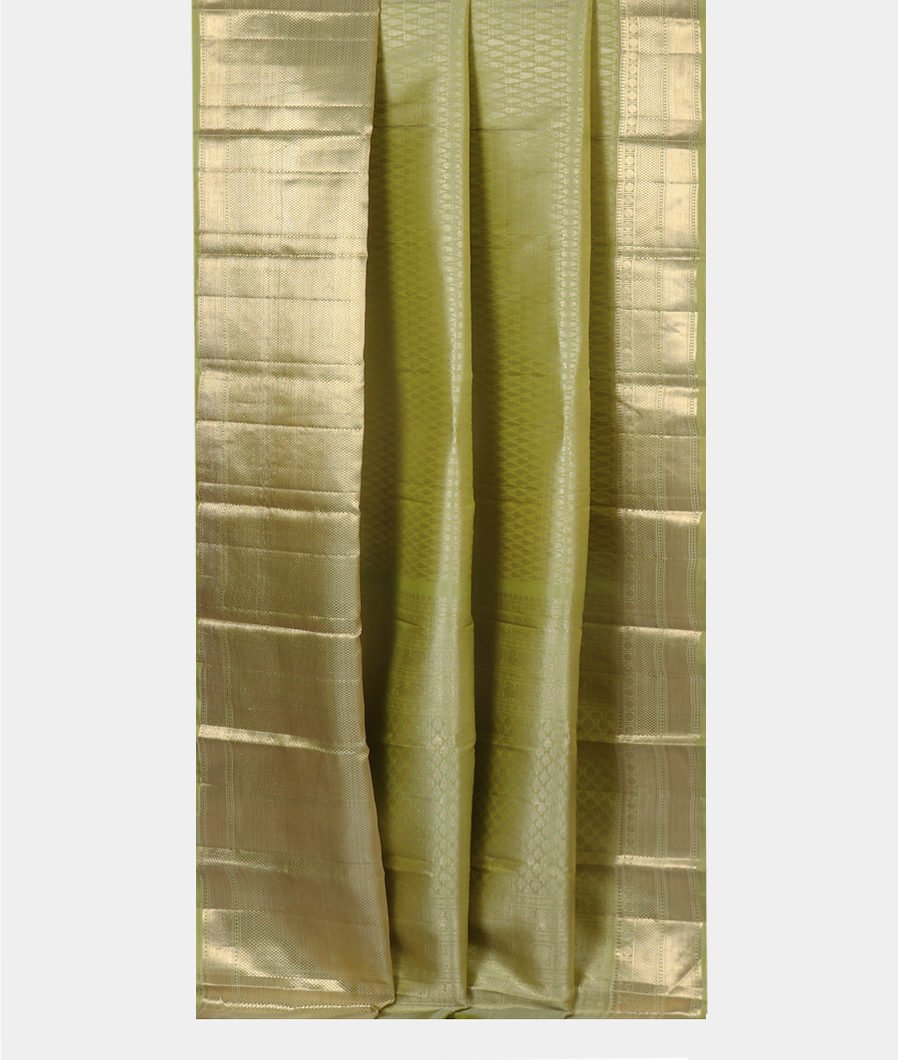 Green Handwoven Kanjivaram Silk Saree T3788412