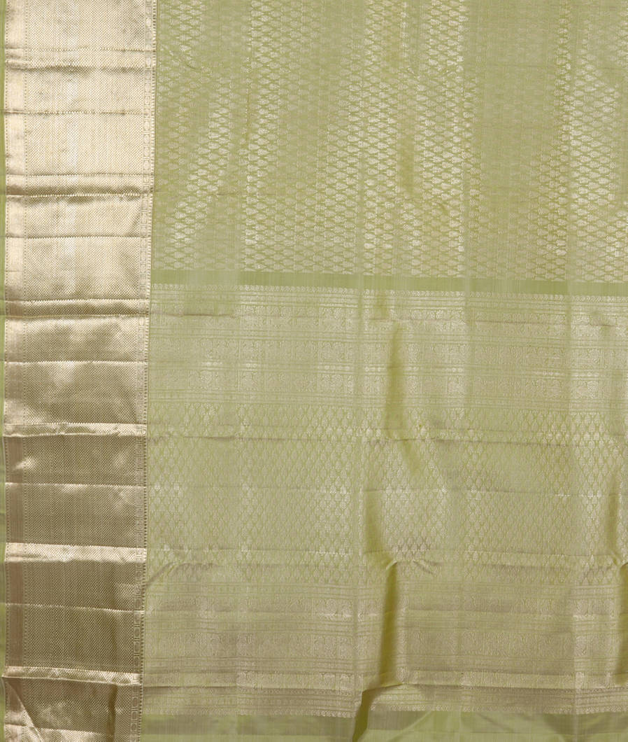 Green Handwoven Kanjivaram Silk Saree T3788414