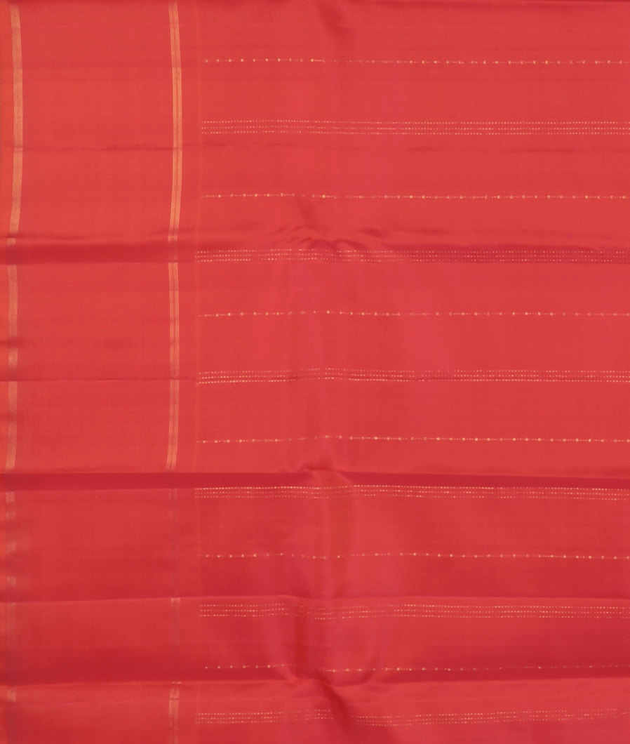 Magenta Handwoven Kanjivaram Silk Saree T4124193