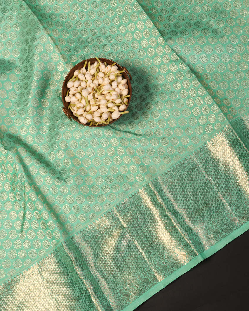 Green Handwoven Kanjivaram Silk Saree T420705-image