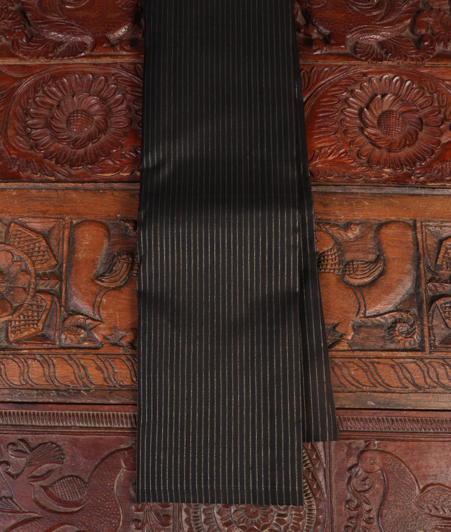 Black Handwoven Kanjivaram Silk Saree T437013-image