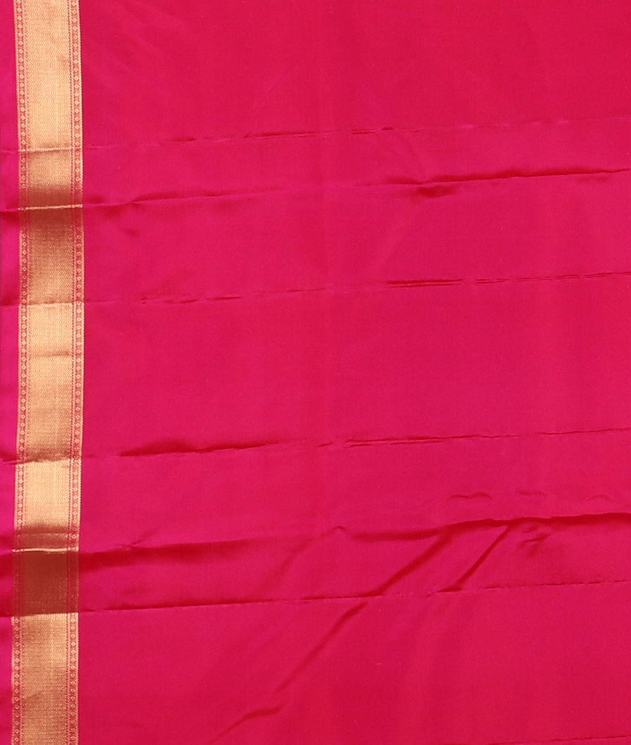 Magenta Soft Silk Saree T4374143
