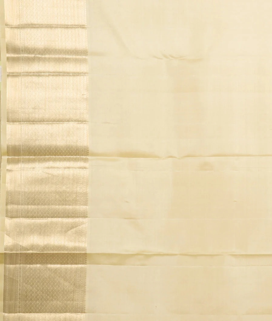 Cream Handwoven Kanjivaram Silk Saree T3323653