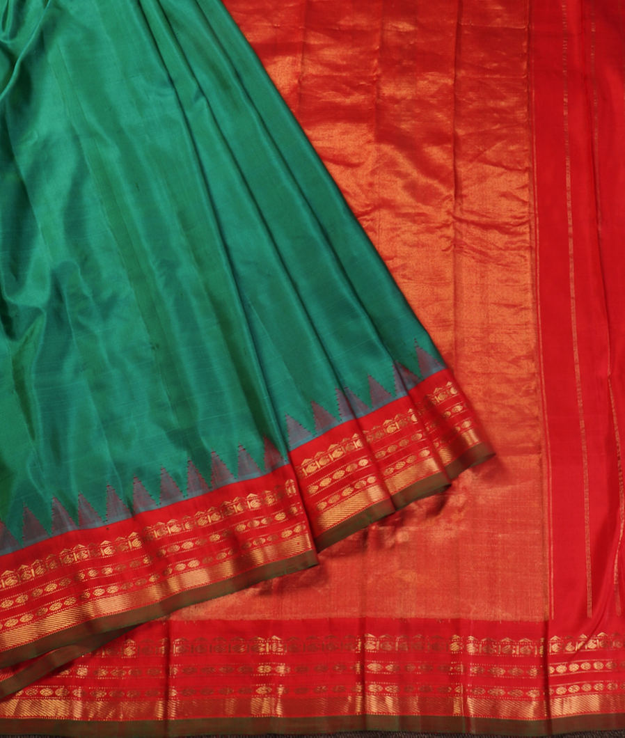 Green Gadwal Silk Saree T3570992