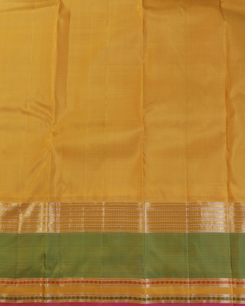 Purple Handwoven Kanjivaram Silk Saree T4362863