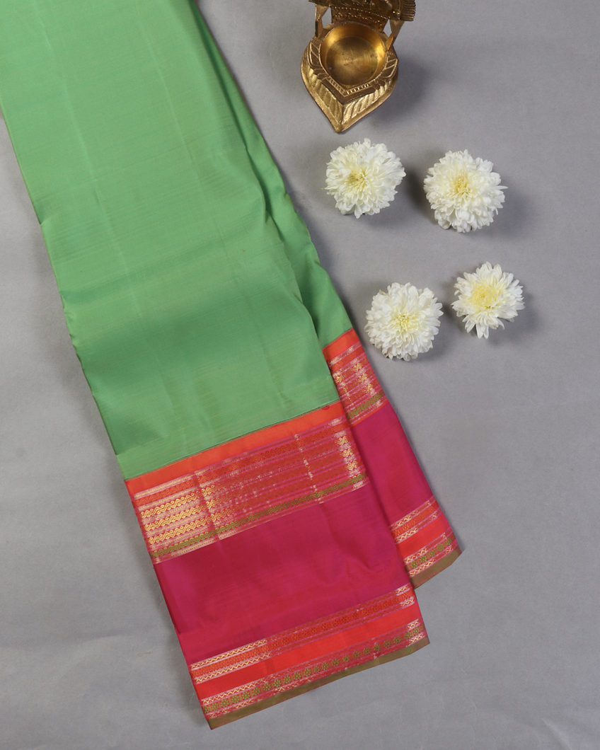 Green Handwoven Kanjivaram Silk Saree T436307-image