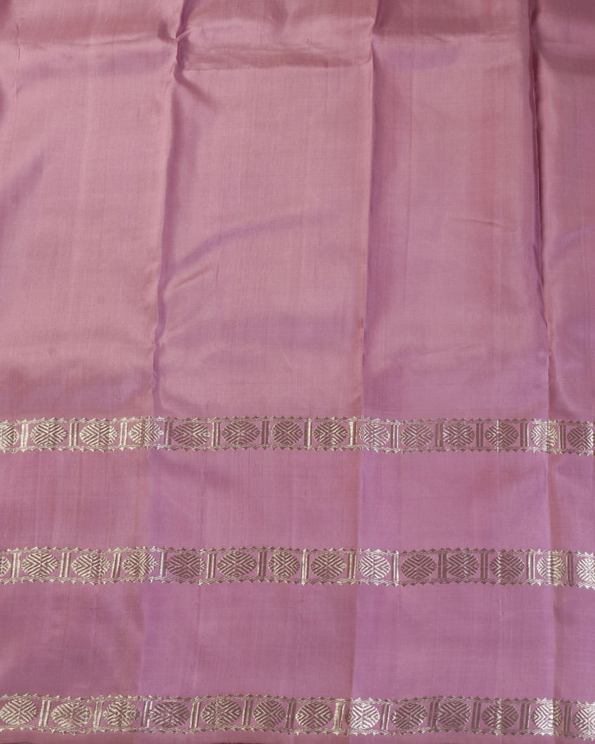 Grey Handwoven Kanjivaram Silk Saree T4363893