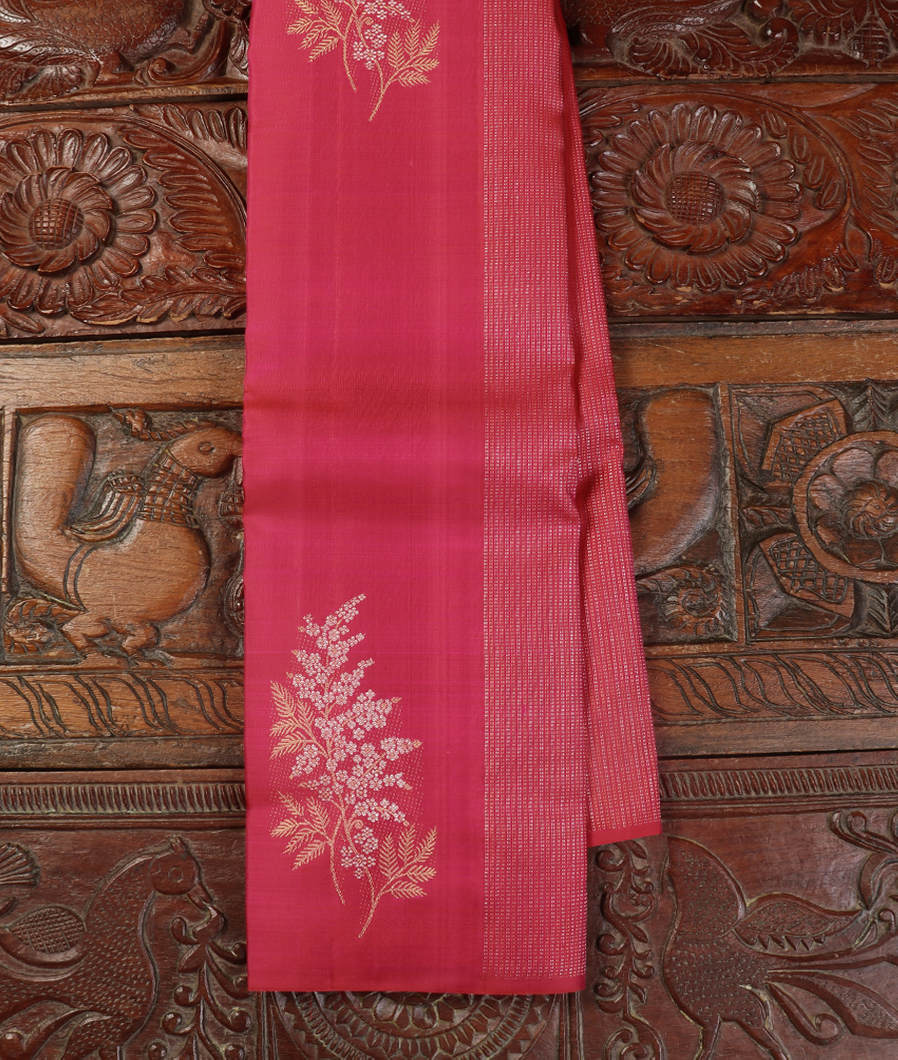 Magenta Handwoven Kanjivaram Silk Saree T418078-image