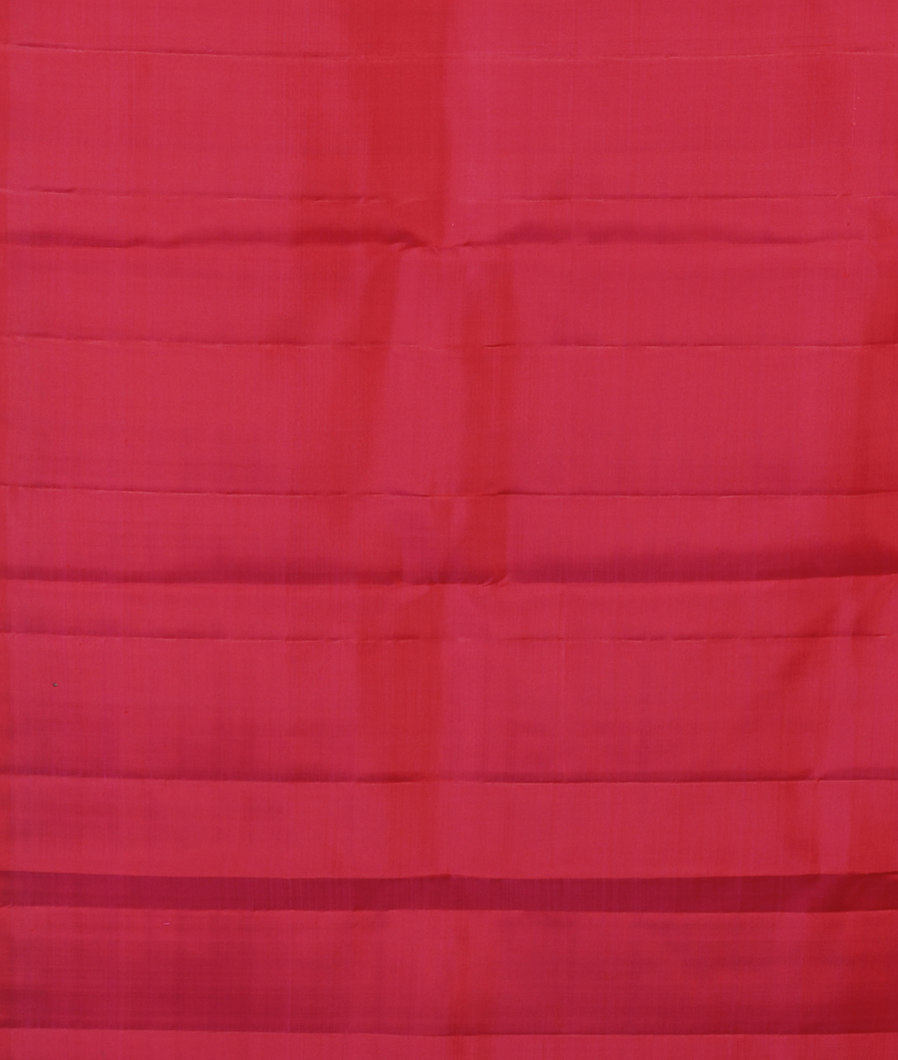 Magenta Handwoven Kanjivaram Silk Saree T4180783