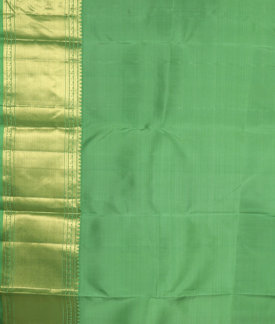 Pink Handwoven Kanjivaram Silk Saree T3702173