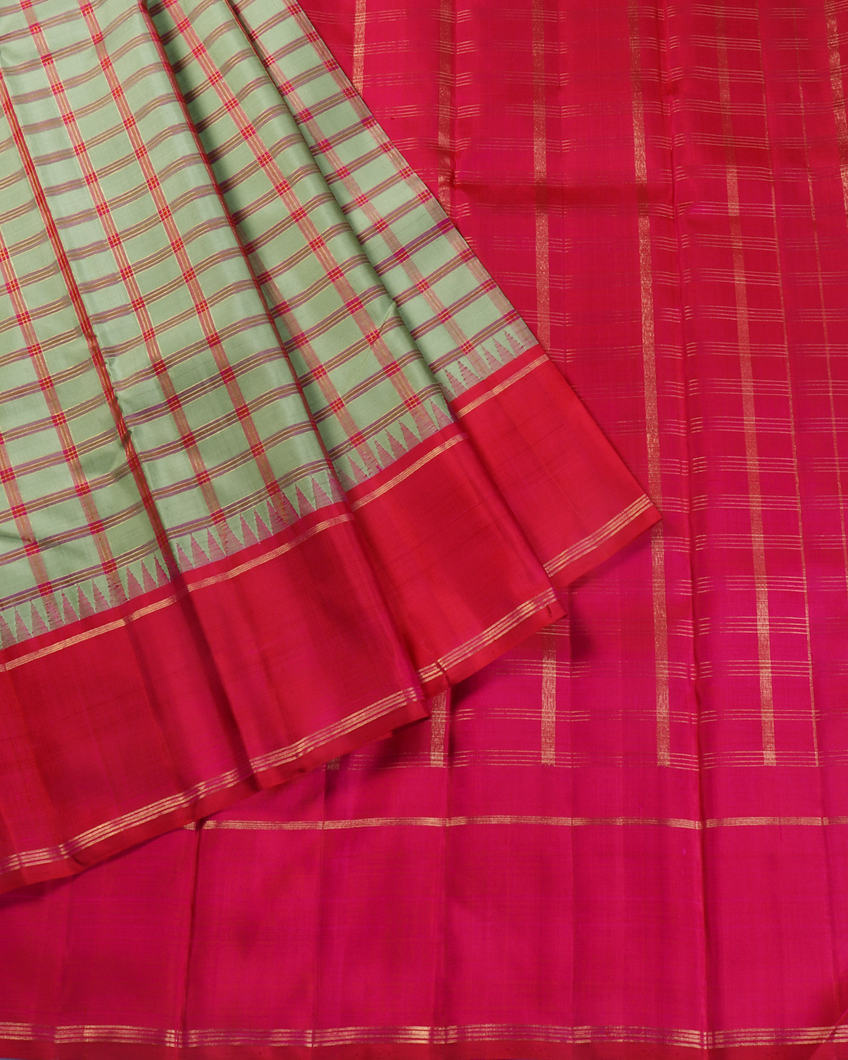 Green Handwoven Kanjivaram Silk Saree T4390524