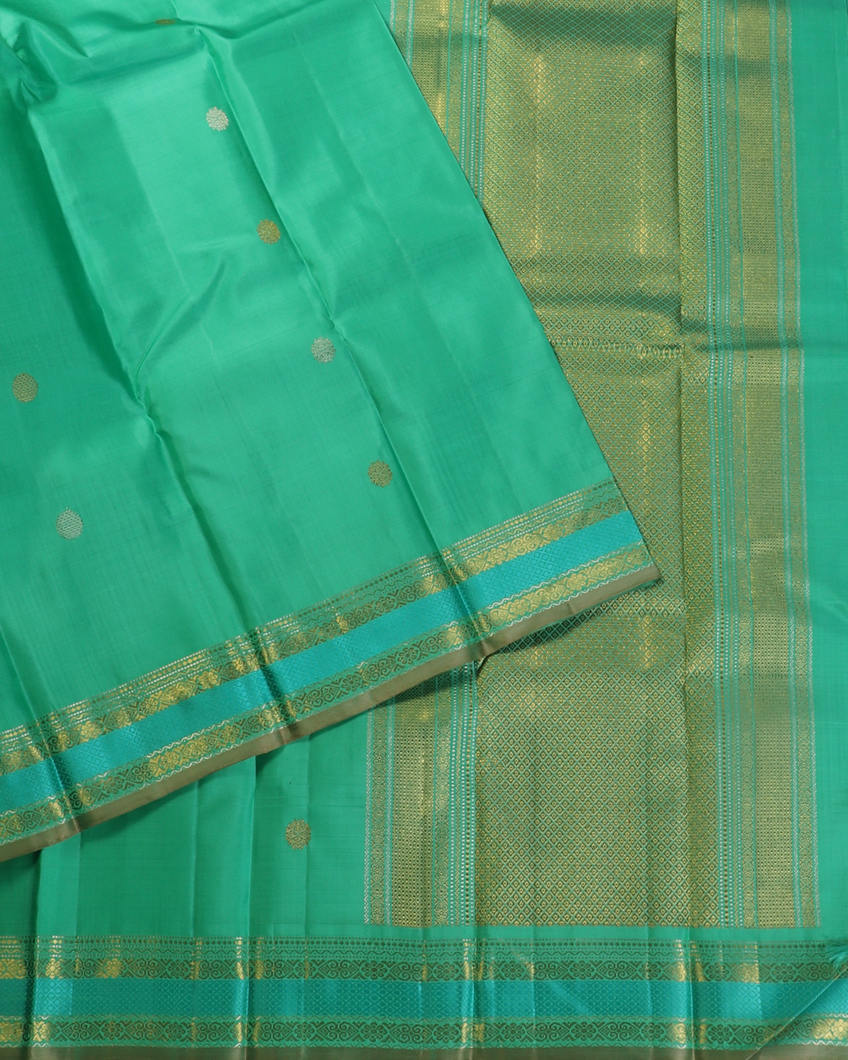 Green Handwoven Kanjivaram Silk Saree T4362904