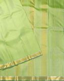 Light Green Handwoven Kanjivaram Silk Saree T4418544