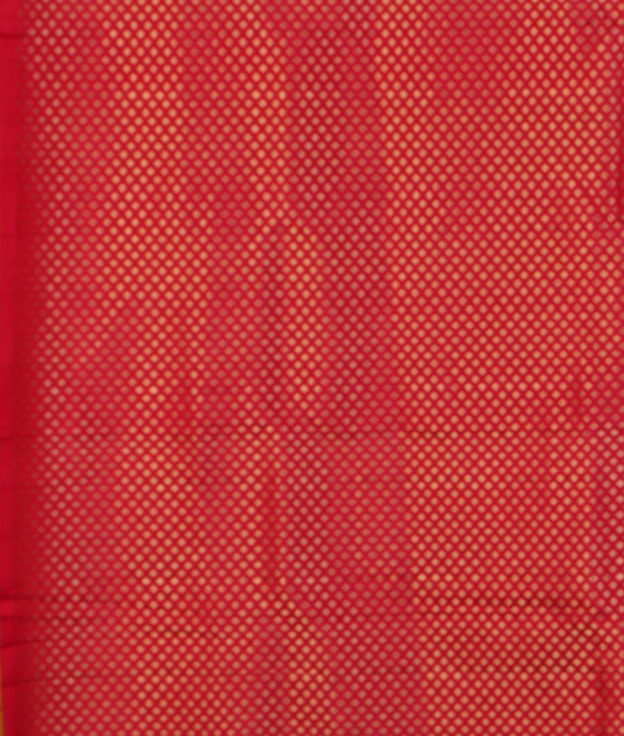 Yellow Handwoven Kanjivaram Silk Saree T4298103