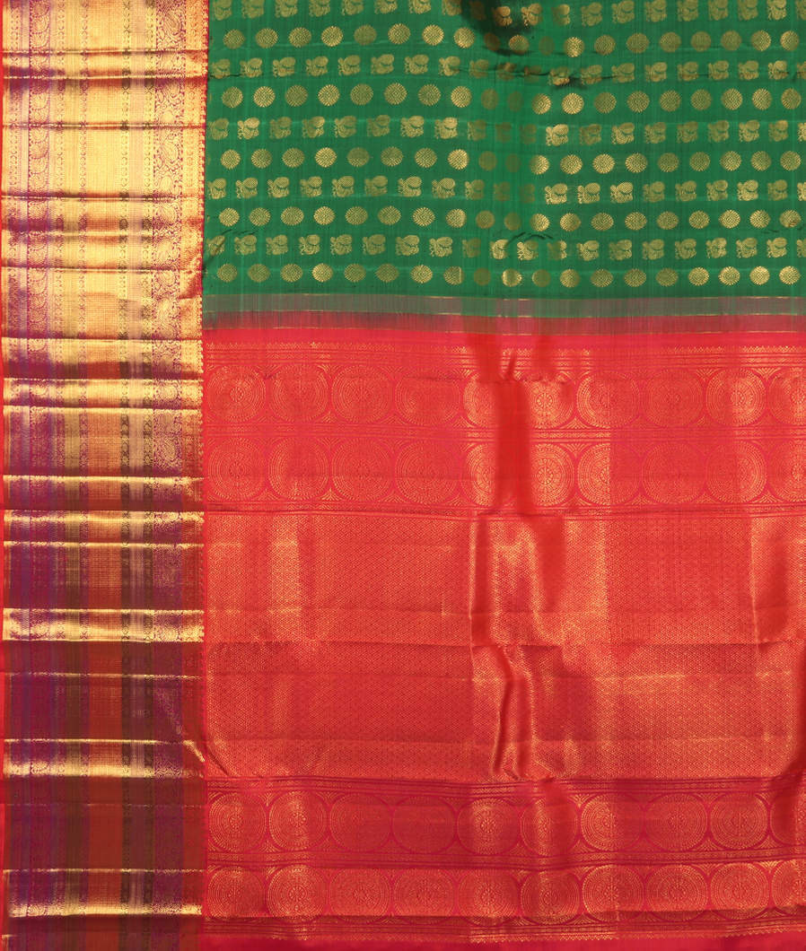 Green Handwoven Kanjivaram Silk Saree T4308254