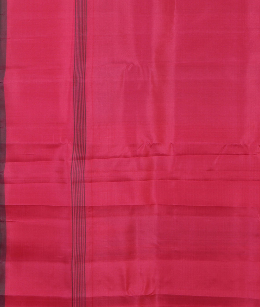 Black and Pink Handwoven Kanjivaram Silk Saree T4424553