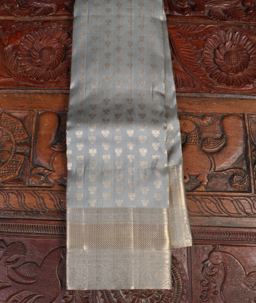 Grey Handwoven Kanjivaram Silk Saree T433352-image