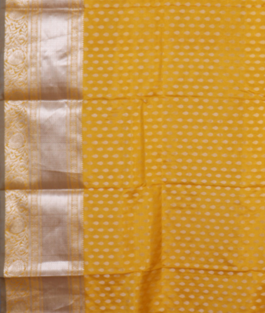 Yellow Handwoven Kanjivaram Silk Saree T4332423