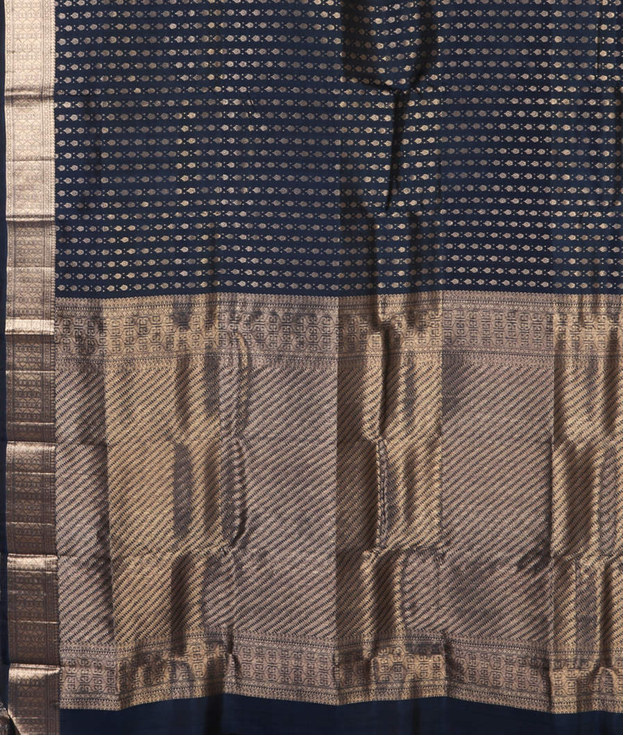 Blue Handwoven Kanjivaram Silk Saree T4333534