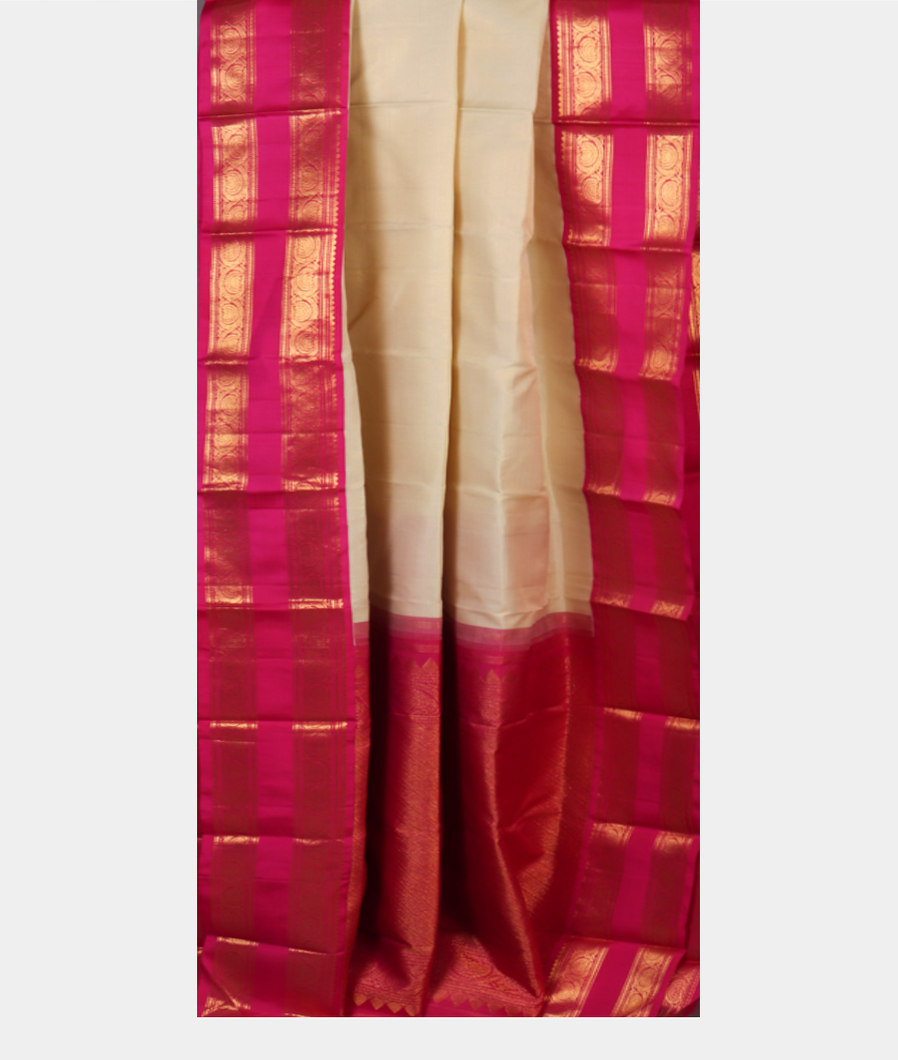 Cream Handwoven Kanjivaram Silk Saree T4279552