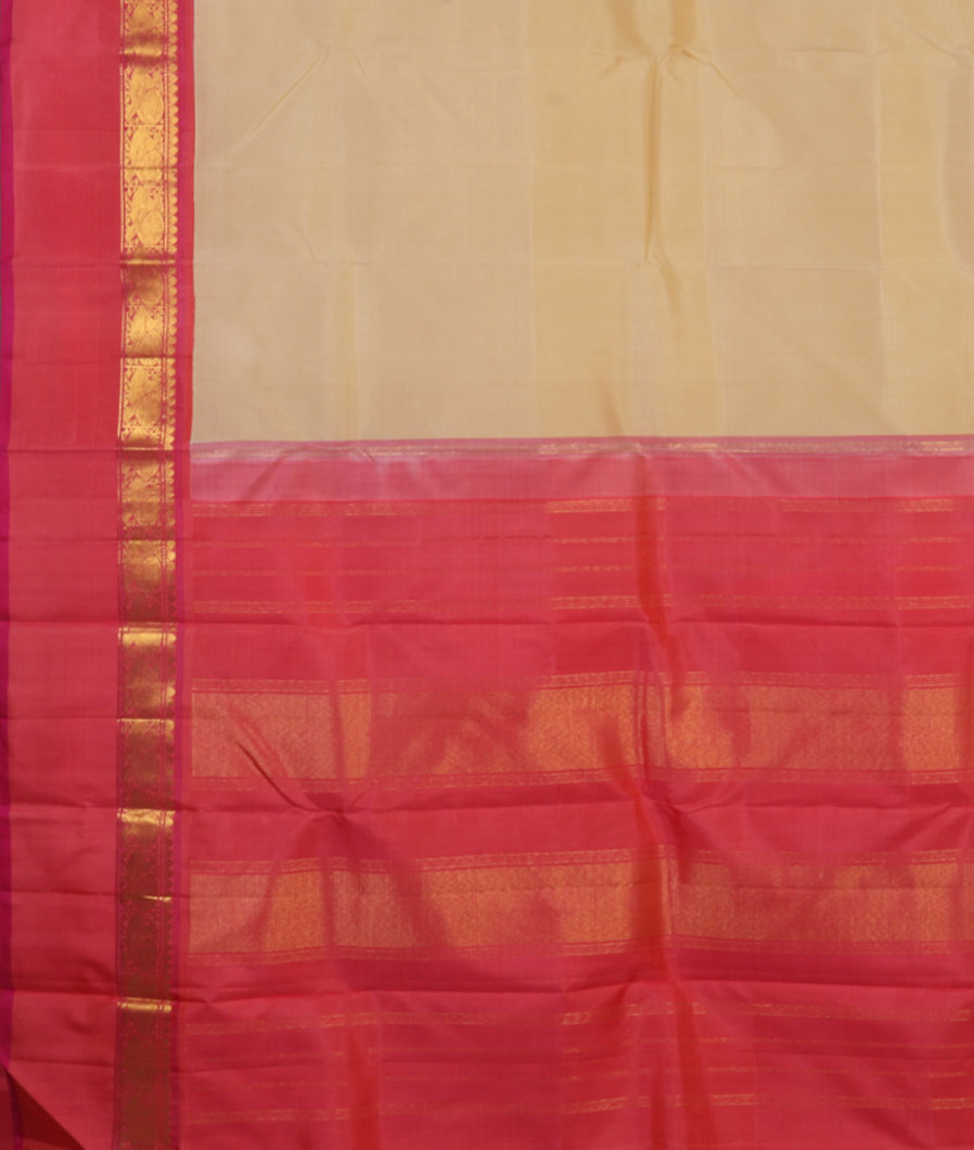 Cream Handwoven Kanjivaram Silk Saree T4367814