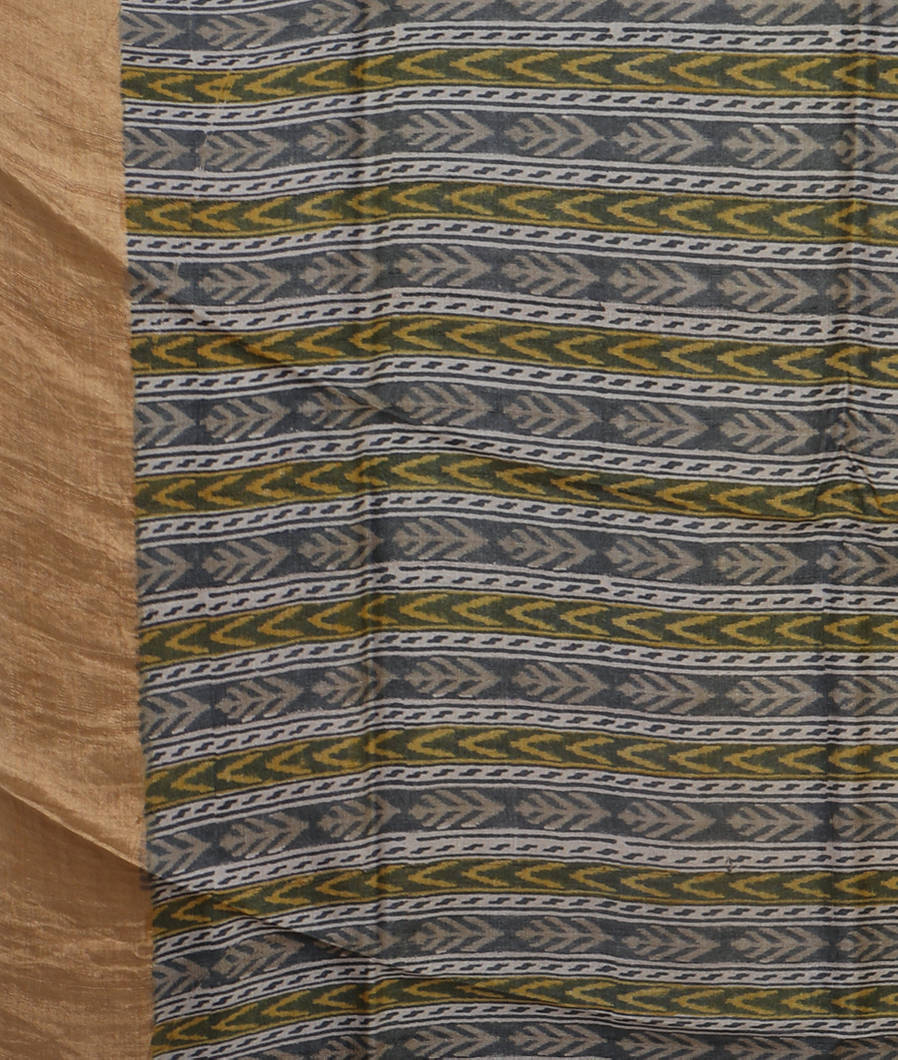 Grey Tussar Printed Saree T4233803
