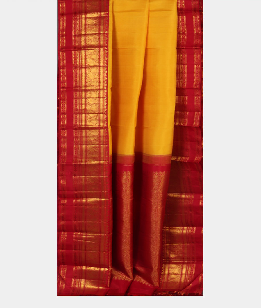 Yellow Handwoven Kanjivaram Silk Saree T4482822