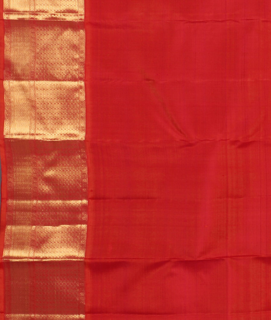 Green Handwoven Kanjivaram Silk Saree T4482573