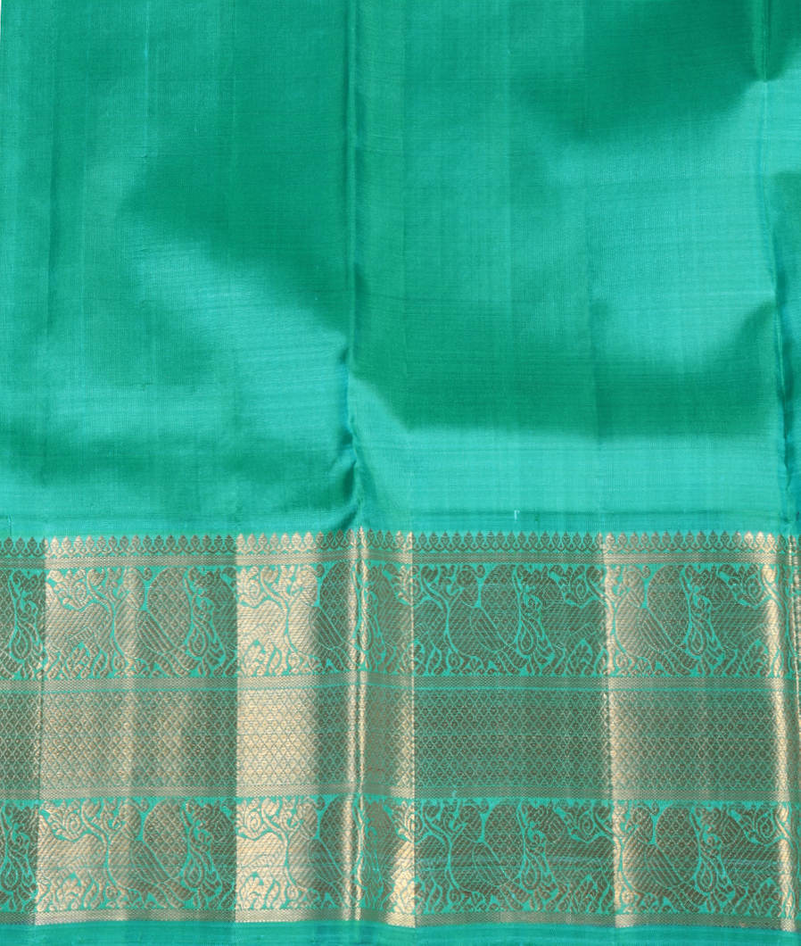 Green Handwoven Kanjivaram Silk Kids Pavadai T3871972