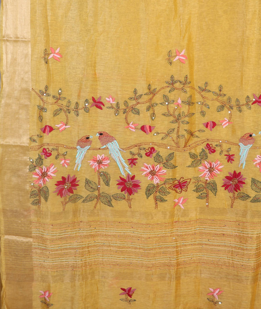 Yellow Linen Hand Embroidery Saree T4517364