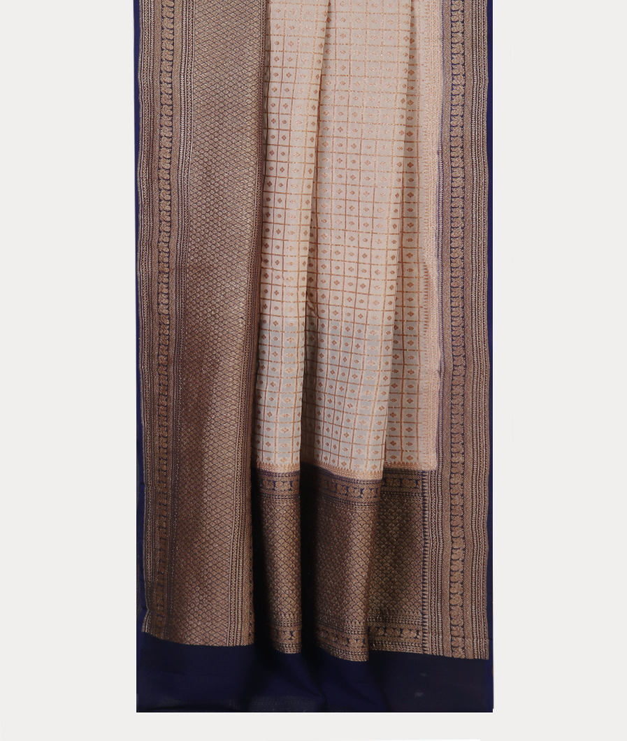 Off - White Banaras Georgette Silk Saree T4492362