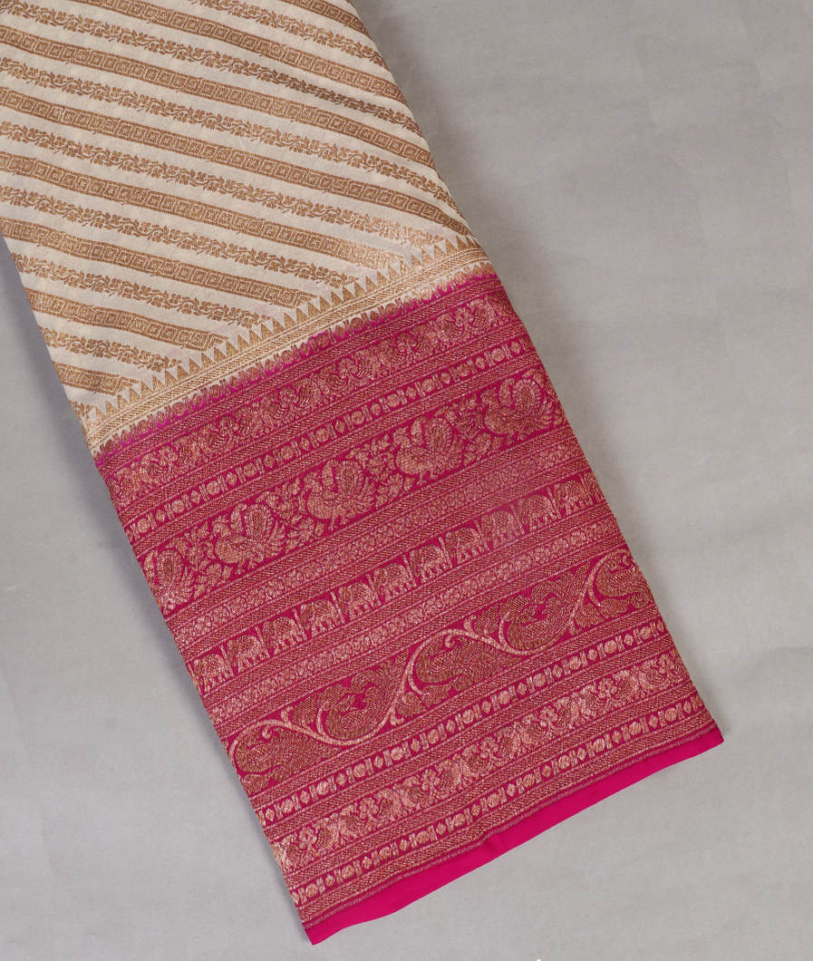 Off - White Banaras Georgette Silk Saree T449234-image