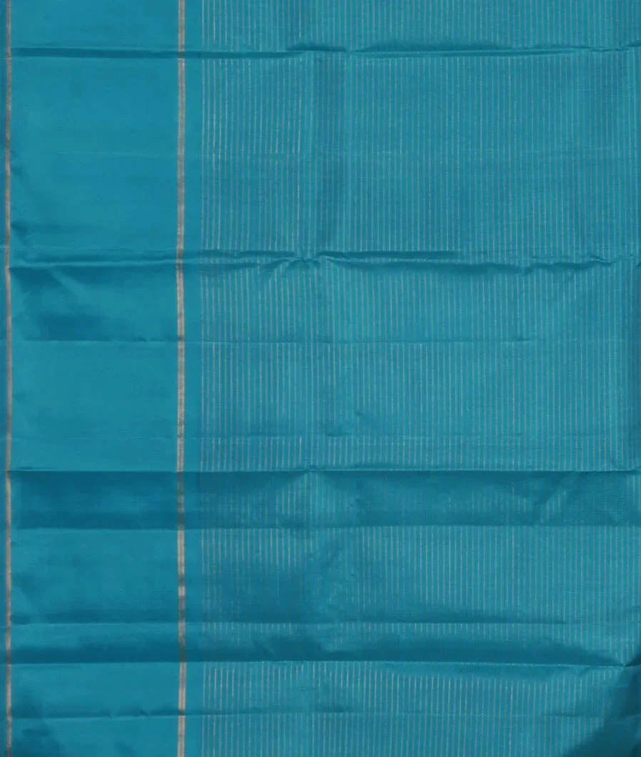 Green Handwoven Kanjivaram Silk Saree T4369253