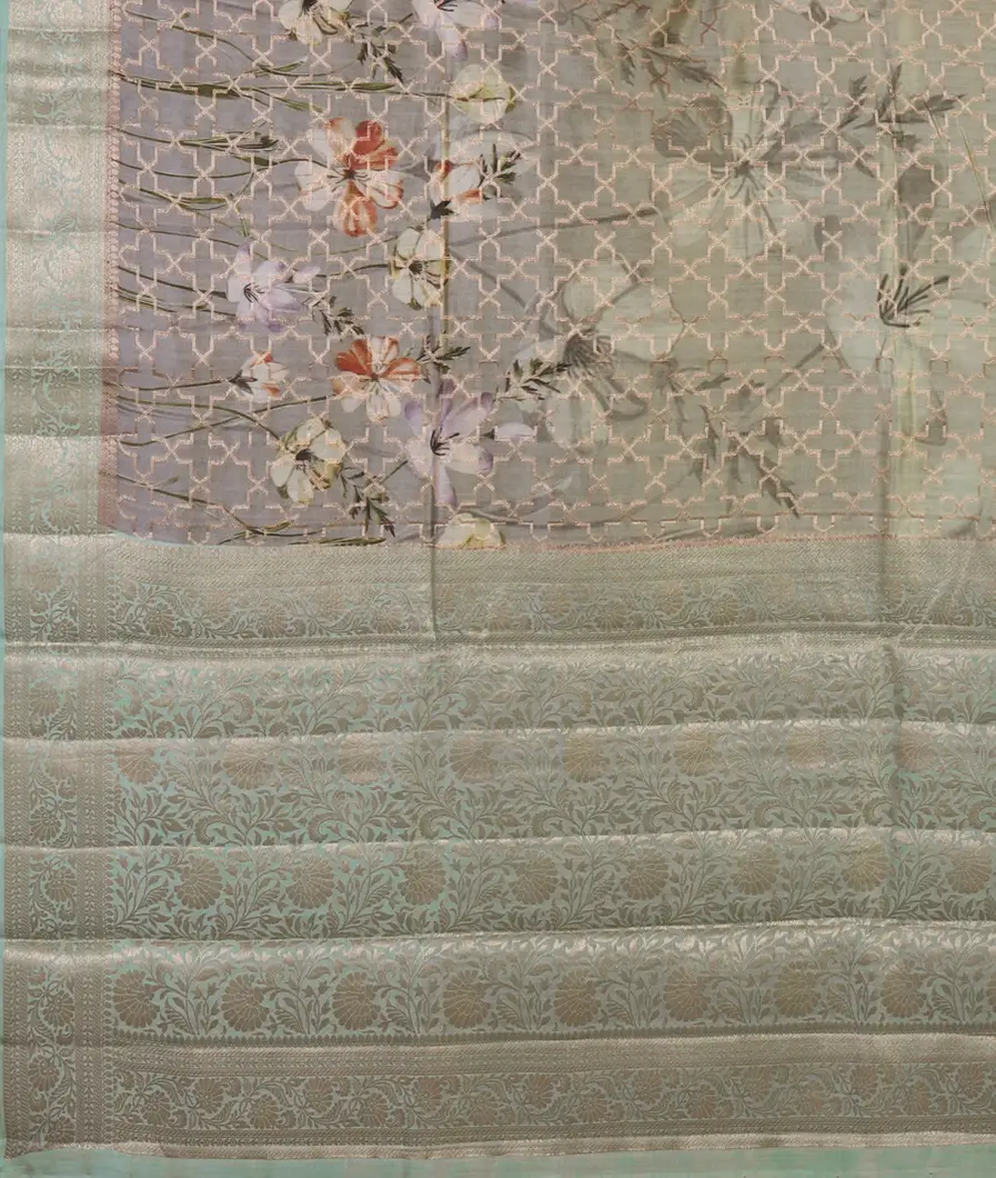 Grey And Beige Chaniya Silk Saree T4494194